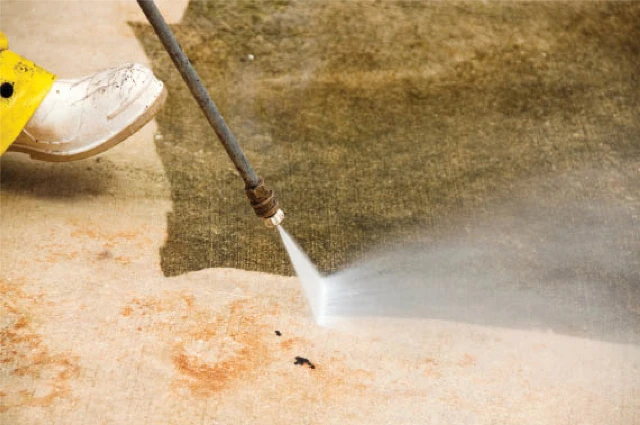 Power washing concrete