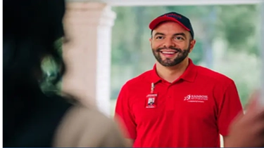 Rainbow Restoration service professional.